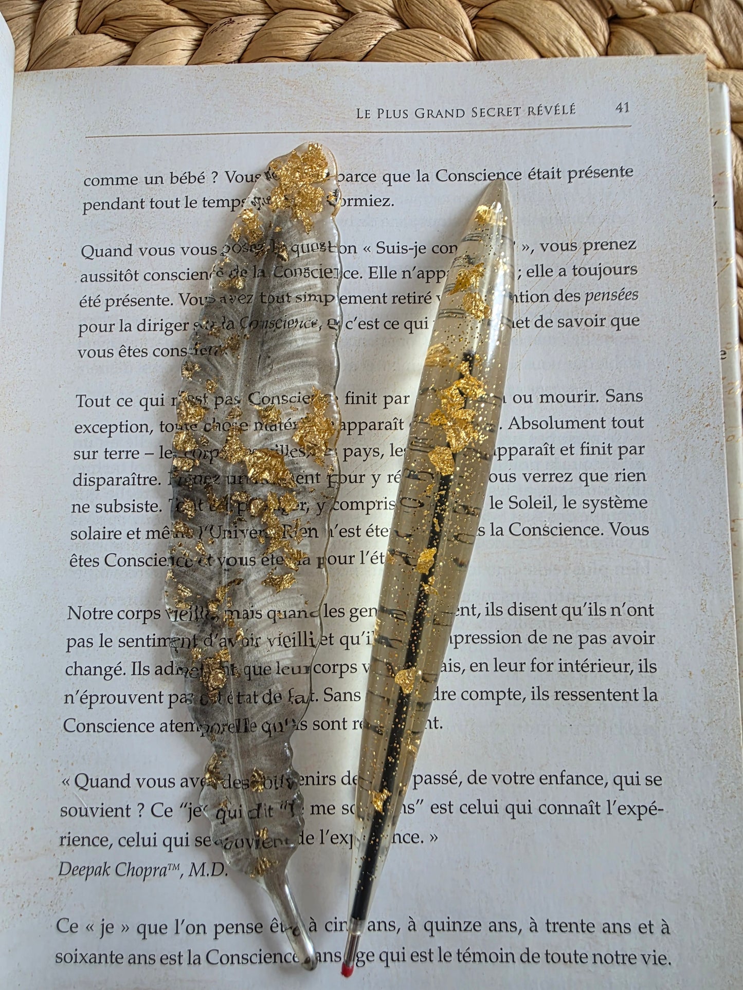 Stylo et marque-pages