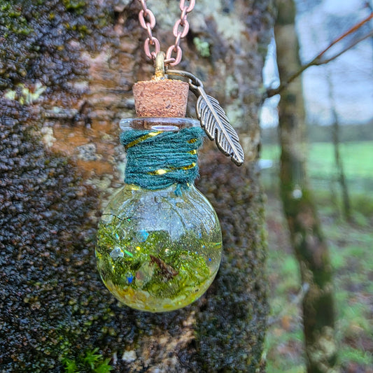 Pendentif "L'Apothicaire des bois"