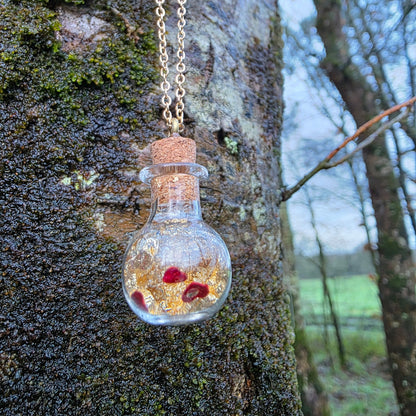 Pendentif Ma p'tite fiole d'amour.